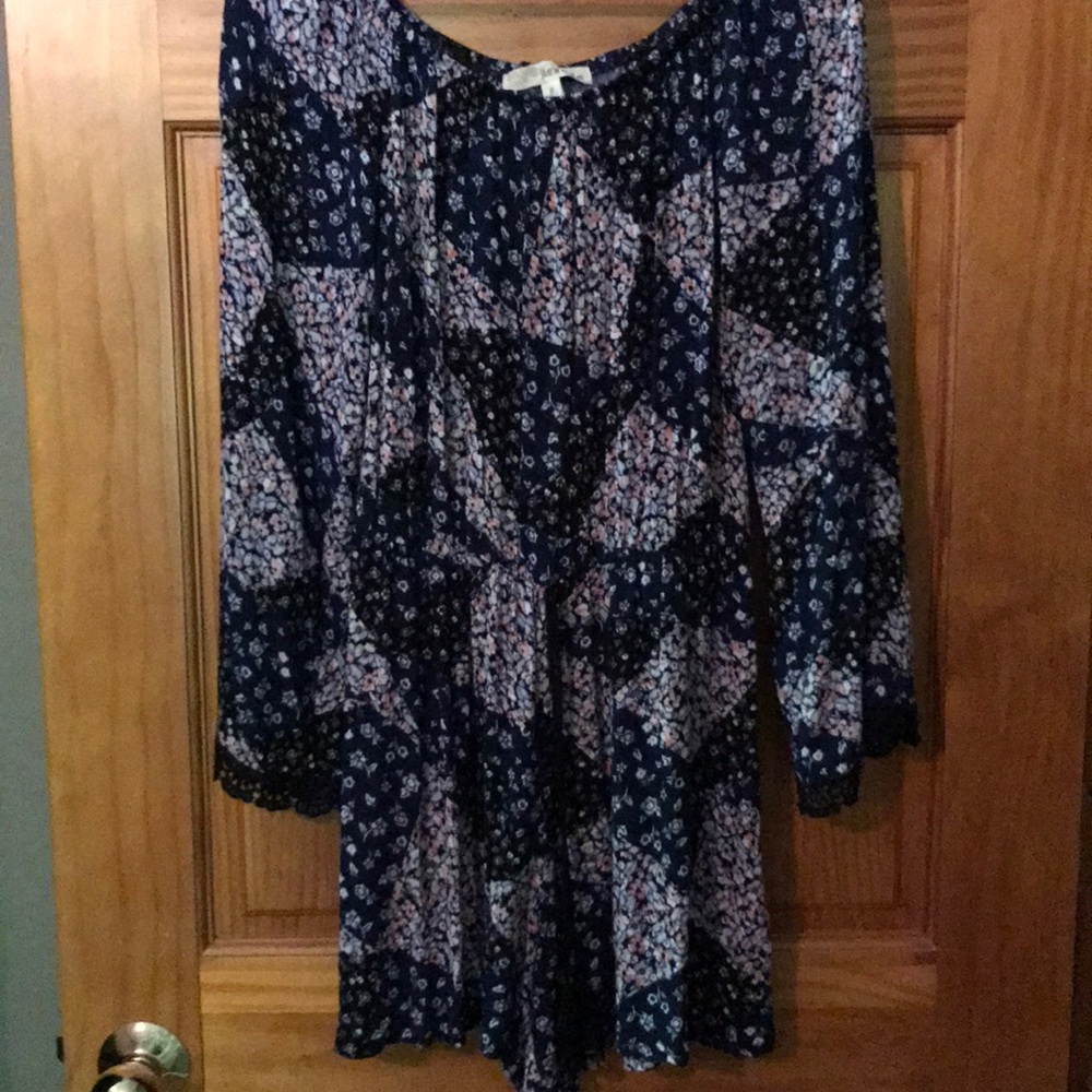 Beautiful one piece short set-great condition